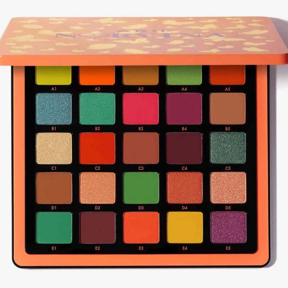 Anastasia Beverly Hills NORVINA® Pro Pigment Palette Vol. 3 - Picture 3 of 5